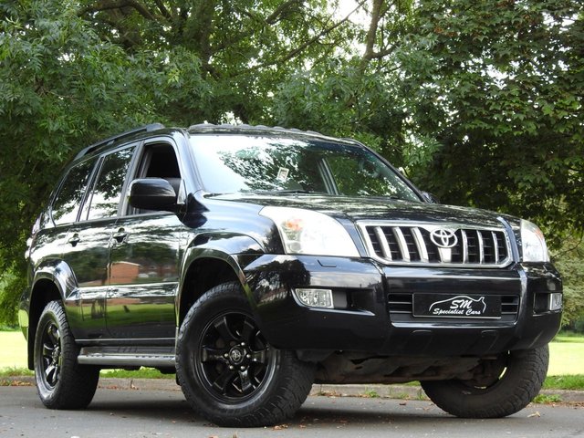 2004 54 Toyota Land Cruiser 3.0 LC4 8-SEATS D-4D 5d 164 BHP