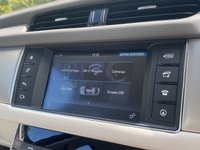 USED 2016 16 JAGUAR XF 2.0 PORTFOLIO 4d 177 BHP Ivory Heated/Memory Leather