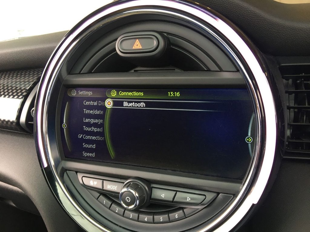 USED 2014 64 MINI HATCH COOPER 2.0 COOPER S 3d 189 BHP 