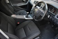 USED 2017 66 VOLVO V60 D2 BUSINESS EDITION ESTATE 6-SPEED 120 BHP 36 Months Nationwide Warranty