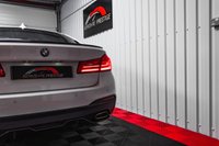 USED 2018 67 BMW 5 SERIES 3.0 530D XDRIVE M SPORT 4d 261 BHP VIRTUAL DASH+BOWERS&WILKINS