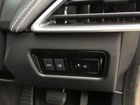 USED 2016 16 JAGUAR XE 2.0 R-SPORT D AWD 4d 178 BHP 