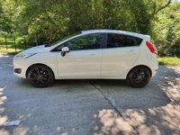 USED 2014 63 FORD FIESTA 1.0 TITANIUM 5d 124 BHP BLUETOOTH+CRUISE CONTROL+AIR CON