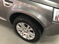 USED 2009 59 LAND ROVER FREELANDER 2.2 TD4 HSE 5d 159 BHP * PRIVACY GLASS * CLIMATE CONTROL * LEATHER TRIM * PARKING SENSORS * PAN ROOF *  MOT DEC * 2 KEYS *
