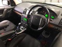 USED 2009 59 LAND ROVER FREELANDER 2.2 TD4 HSE 5d 159 BHP * PRIVACY GLASS * CLIMATE CONTROL * LEATHER TRIM * PARKING SENSORS * PAN ROOF *  MOT DEC * 2 KEYS *