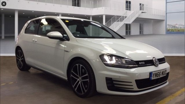 View our VOLKSWAGEN GOLF