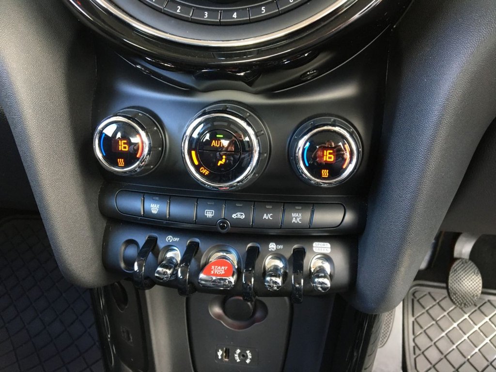 USED 2017 67 MINI HATCH COOPER 2.0 COOPER S 3d 189 BHP 