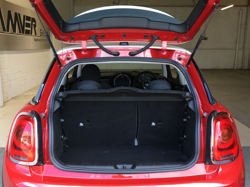 USED 2017 67 MINI HATCH COOPER 2.0 COOPER S 3d 189 BHP 