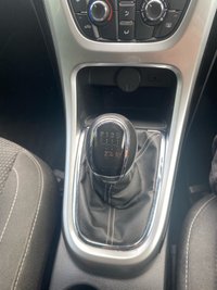 USED 2013 13 VAUXHALL ASTRA 1.7 SRI CDTI 5d 130 BHP SRi diesel ESTATE - cheap road tax, great economy