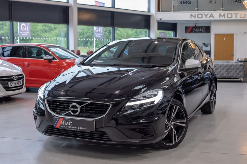 View our VOLVO V40