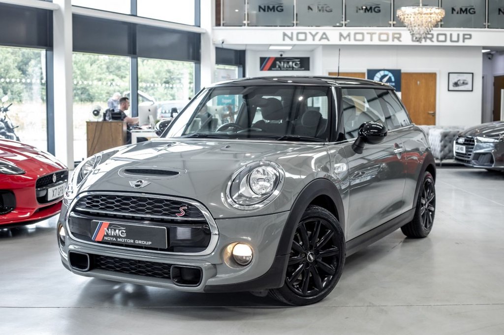 View our MINI HATCH COOPER