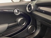 USED 2010 60 MINI CONVERTIBLE 1.6 COOPER D 2d 112 BHP Sports seats