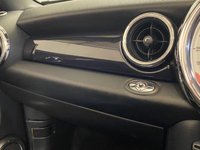 USED 2010 60 MINI CONVERTIBLE 1.6 COOPER D 2d 112 BHP Sports seats