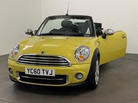 USED 2010 60 MINI CONVERTIBLE 1.6 COOPER D 2d 112 BHP Sports seats