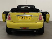 USED 2010 60 MINI CONVERTIBLE 1.6 COOPER D 2d 112 BHP Sports seats