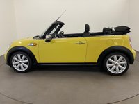 USED 2010 60 MINI CONVERTIBLE 1.6 COOPER D 2d 112 BHP Sports seats