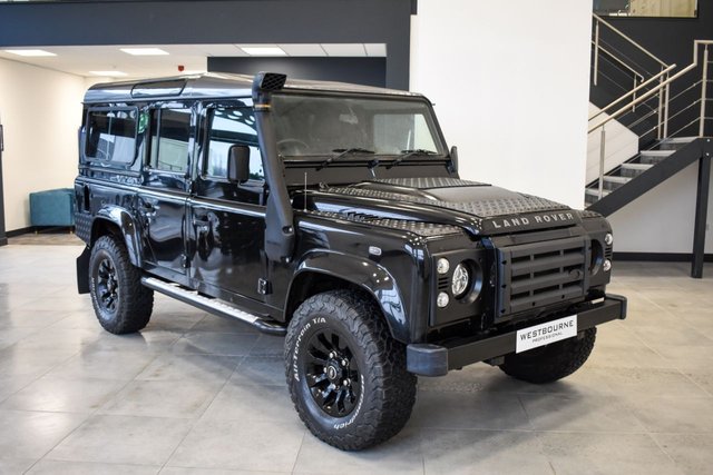 2010 10 Land Rover Defender 2.4 110 TD XS STATION WAGON 5d 121 BHP