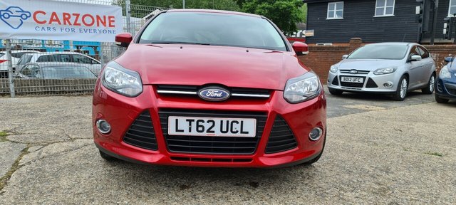 2012 62 Ford Focus 1.0 ZETEC 5d 124 BHP
