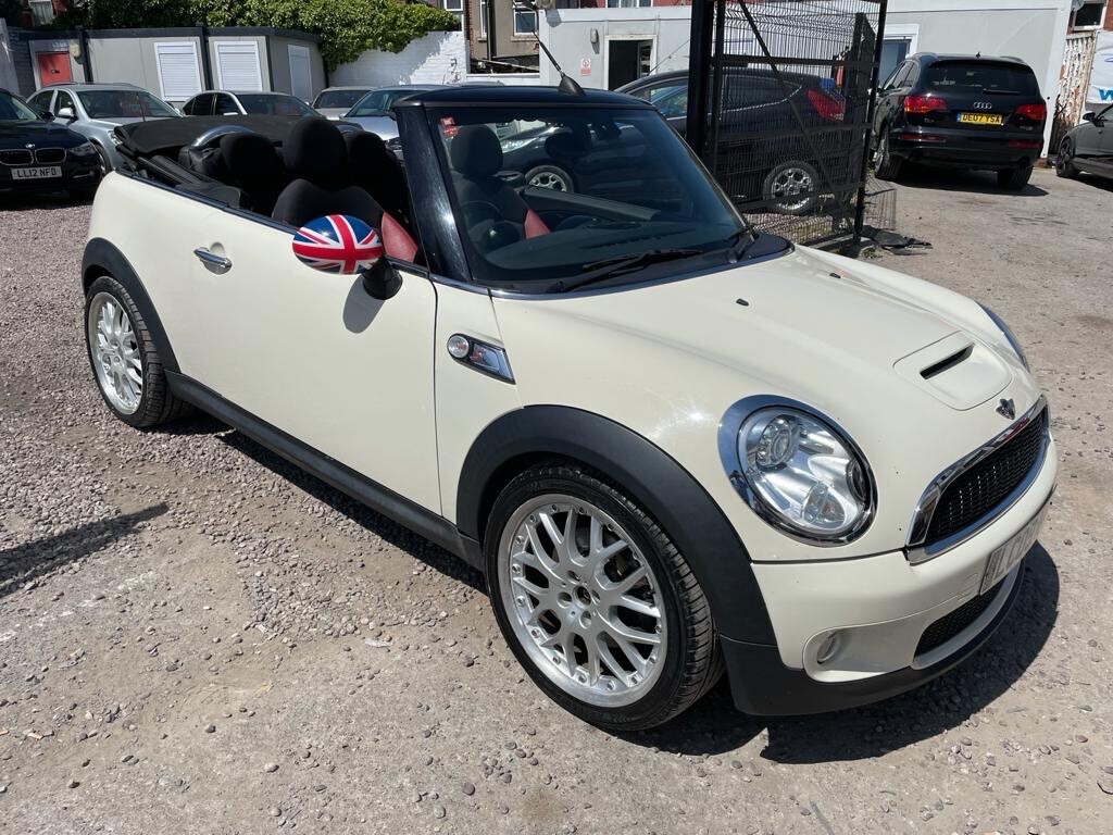 09 Mini Convertible Cooper S 4 999