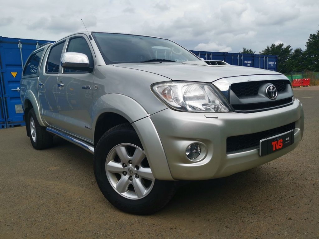 View our TOYOTA HI-LUX