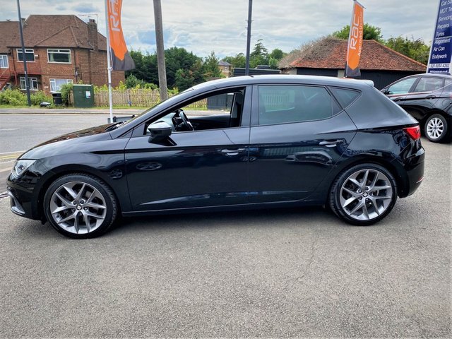 View our SEAT LEON