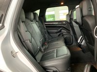 USED 2011 T PORSCHE CAYENNE 3.0 S HYBRID TIPTRONIC S 5d 333 BHP REAR ENTERTAINMENT, PIRELLI TYRES