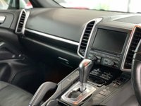 USED 2011 T PORSCHE CAYENNE 3.0 S HYBRID TIPTRONIC S 5d 333 BHP REAR ENTERTAINMENT, PIRELLI TYRES