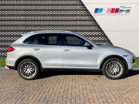 USED 2011 T PORSCHE CAYENNE 3.0 S HYBRID TIPTRONIC S 5d 333 BHP REAR ENTERTAINMENT, PIRELLI TYRES