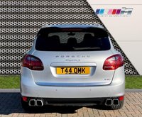 USED 2011 T PORSCHE CAYENNE 3.0 S HYBRID TIPTRONIC S 5d 333 BHP REAR ENTERTAINMENT, PIRELLI TYRES