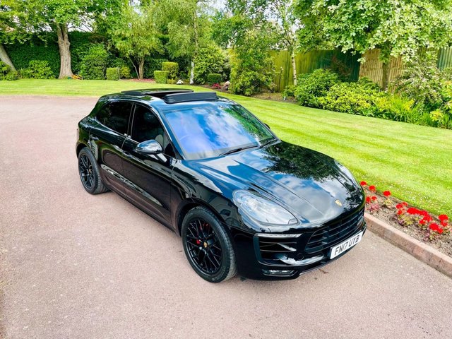 View our PORSCHE MACAN