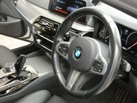 USED 2018 18 BMW 5 SERIES 2.0 520I M SPORT 4d 181 BHP SAT NAV LEATHER HEATED SEATS VAT Q