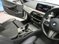 USED 2018 18 BMW 5 SERIES 2.0 520I M SPORT 4d 181 BHP SAT NAV LEATHER HEATED SEATS VAT Q