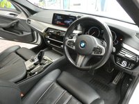 USED 2018 18 BMW 5 SERIES 2.0 520I M SPORT 4d 181 BHP SAT NAV LEATHER HEATED SEATS VAT Q