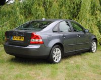USED 2005 55 VOLVO S40 1.6 S 4d 100 BHP www.suffolkcarcentre.co.uk - Located at Ilketshall