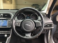 USED 2016 66 JAGUAR XE 2.0 PRESTIGE 4d 161 BHP 