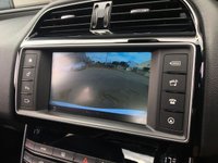 USED 2016 66 JAGUAR XE 2.0 PRESTIGE 4d 161 BHP 
