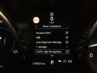USED 2016 66 JAGUAR XE 2.0 PRESTIGE 4d 161 BHP 