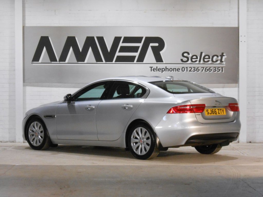 USED 2016 66 JAGUAR XE 2.0 PRESTIGE 4d 161 BHP 