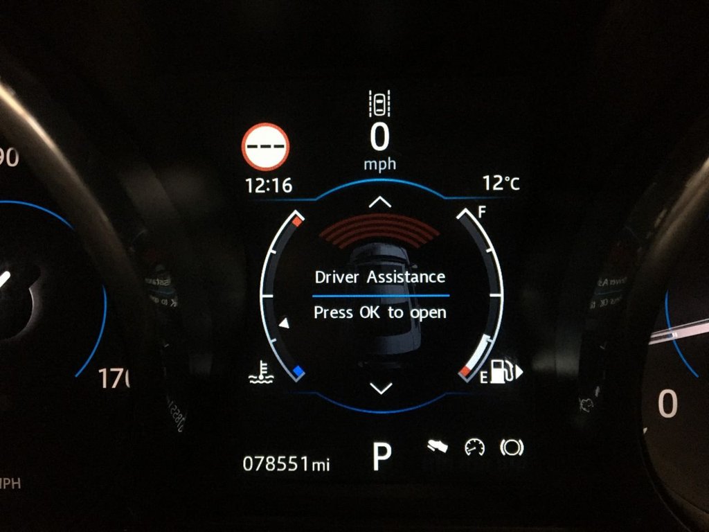 USED 2016 66 JAGUAR XE 2.0 PRESTIGE 4d 161 BHP 