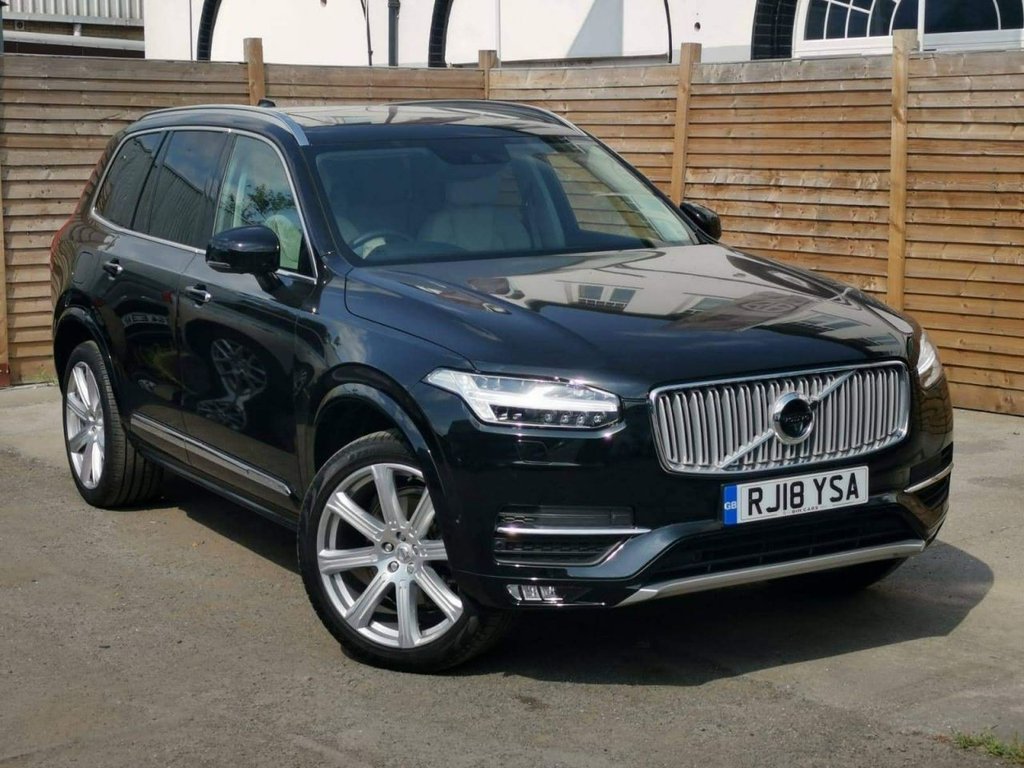View our VOLVO XC90