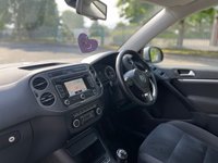 USED 2015 15 VOLKSWAGEN TIGUAN 2.0 MATCH TDI BLUEMOTION TECHNOLOGY 4MOTION 5d 139 BHP 