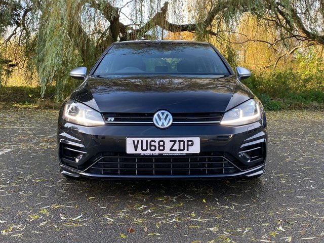View our VOLKSWAGEN GOLF