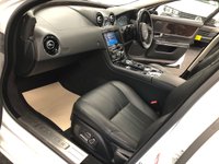 USED 2012 12 JAGUAR XJ JAGUAR XJ 3.0D V6 TWIN TURBO DIESEL AUTO PREMIUM LUXURY WHITE  FREE UK DELIVERY*VIDEO AVAILABLE* FINANCE ARRANGED* PART EX*HPI CLEAR