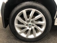 USED 2011 61 LAND ROVER FREELANDER LAND ROVER FREELANDER 2 2.2 SD4 4X4 AUTO HSE ***FUJI WHITE*** FREE UK DELIVERY*VIDEO AVAILABLE* FINANCE ARRANGED* PART EX*HPI CLEAR
