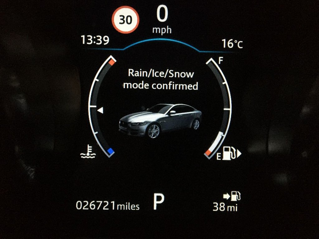 USED 2018 68 JAGUAR XE 2.0 R-SPORT 4d 198 BHP 