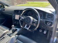 USED 2015 65 VOLKSWAGEN GOLF 2.0 GTD 5d 181 BHP 