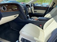 USED 2013 B BENTLEY FLYING SPUR 6.0 W12 4d 616 BHP 