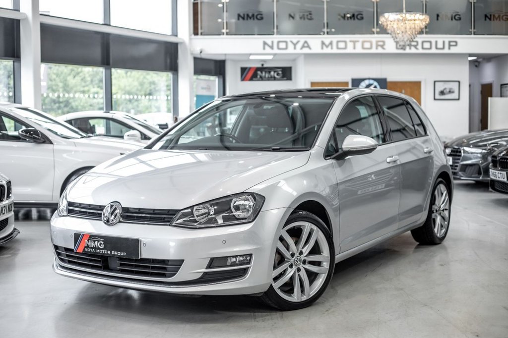 View our VOLKSWAGEN GOLF