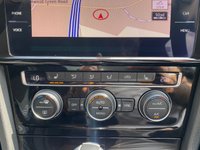 USED 2018 18 VOLKSWAGEN GOLF 2.0 R TSI DSG 3d 306 BHP 