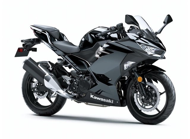 2018 18 Kawasaki Ninja 400 GJF